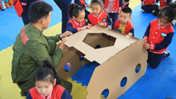 致力軍魂培養(yǎng)孩子軍人般的品質(zhì)