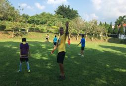 參加過足球獵人夏令營的孩子強(qiáng)在哪里