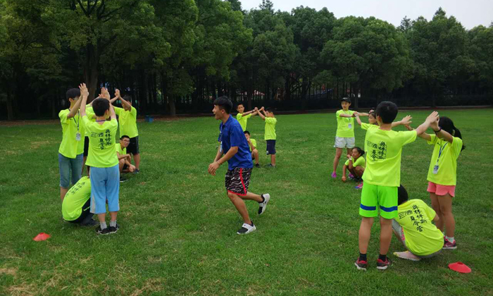 上海兒童足球訓(xùn)練班哪家好