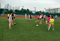上海比較熱門的中學(xué)生足球夏令營是哪個(gè)