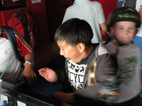 2009Ӣڽ؍uϢ(ʮ)